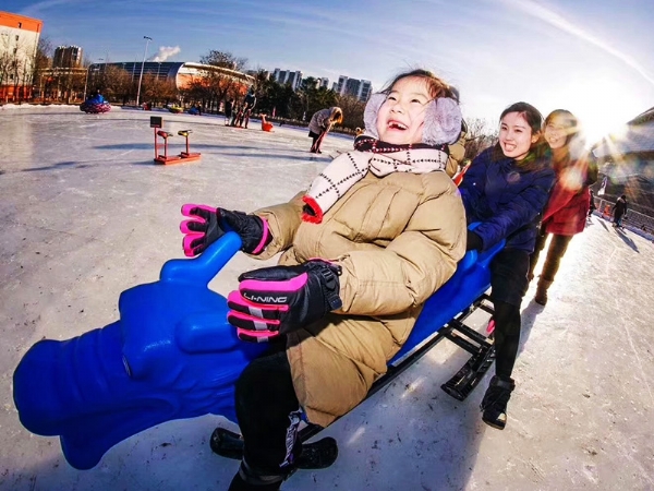 滑雪車